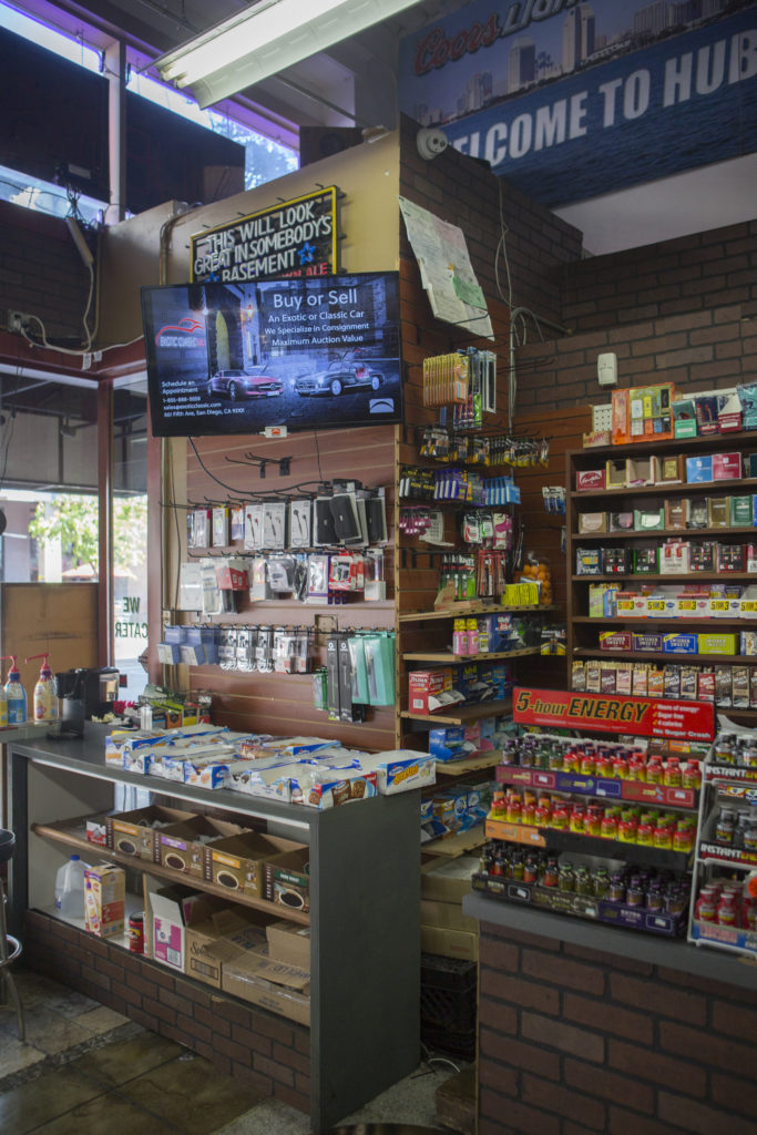 Hub Market & Deli